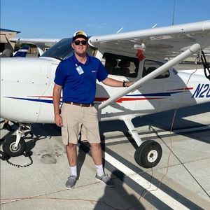 Meet your Posher, Aaron